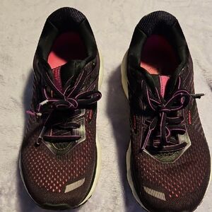 Brooks Black and Pink Athletic Running Shoes